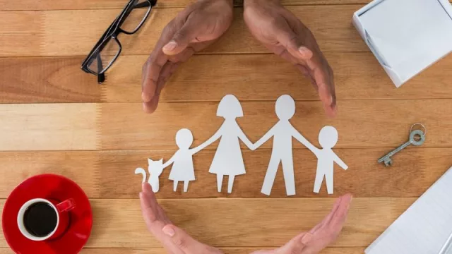 Abuelo crea empresa, nieto choca el auto (solo 20% de empresas familiares uruguays considera preparados a sus sucesores)