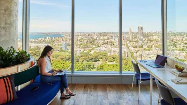 Más productivos y con más salud mental: de qué se trata la "revolución híbrida" que ya adoptó el 80% de los argentinos