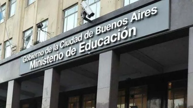 IRSA compró el ex edificio del Ministerio de Educación porteño (para qué lo quiere)