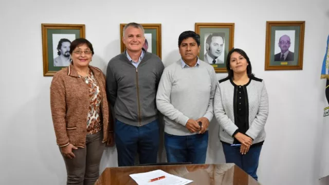 Ledesma y la UNJu lanzaron la nueva diplomatura universitaria de habilidades digitales para el empleo