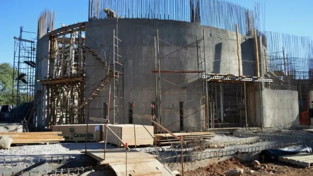 El centro cultural Lola Mora reorganizó su plan de obras