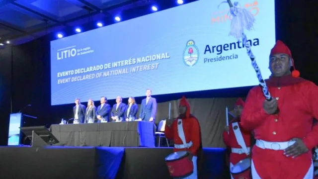 Ante una multitud se lleva adelante el XII Seminario Internacional Litio en la Región de Sudamérica