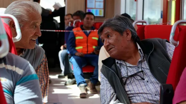 Vecinos quebradeños disfrutaron de la prueba de ensayo del tren en Volcán