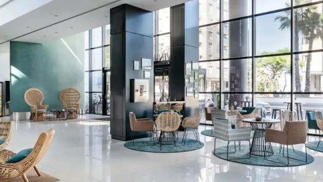 Catalonia Hotels & Resorts compra dos establecimientos en Málaga y Barcelona (175 habitaciones en total)