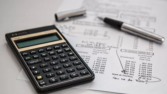 El Gobierno reglamentó los cambios en el Impuesto a las Ganancias: quiénes tendrán que pagar en agosto (y cuánto)