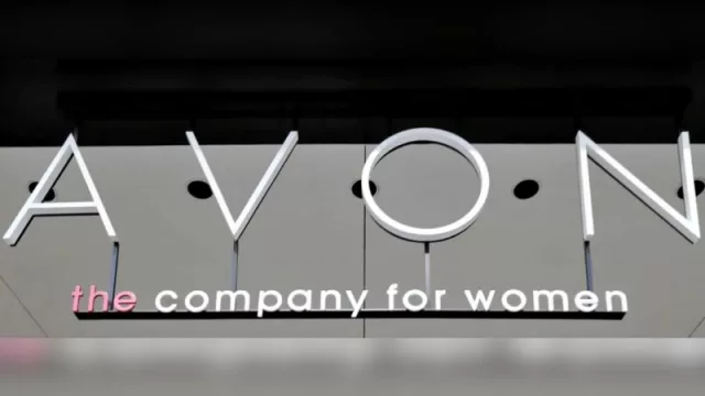 Avon quiebra en USA, detrás de la bancarrota de la marca de belleza: la hora de productos cada día más naturales