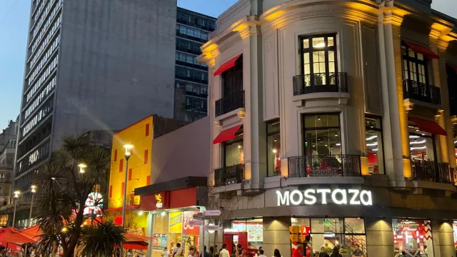 Mostaza “la rompe” en La Feliz: registró un incremento de más del 100% en los tickets respecto al verano pasado