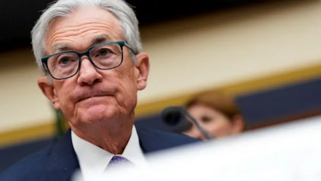 Miami, Usa y el mundo pendientes de La Reserva Federal: "mantiene los tipos de interés y baja las expectativas de crecimiento para 2025"