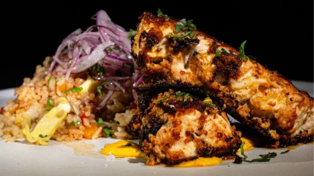 SushiClub revive clásicos con Backitchen, una nueva propuesta que fusiona sabores peruanos y asiáticos