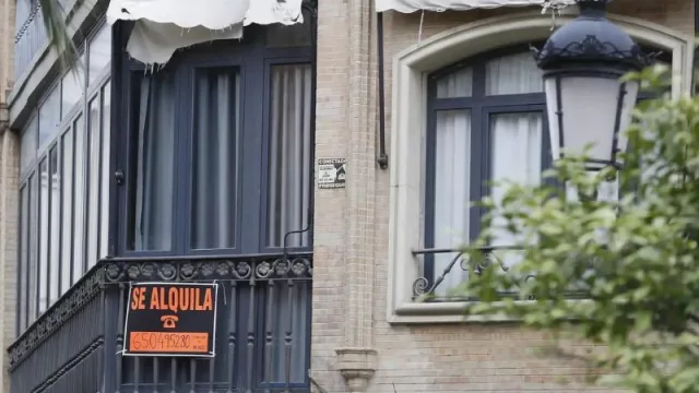 El precio del alquiler sube un 2,9% en Barcelona (mientras que desciende un -0,6% en Madrid) a cierre de 2025