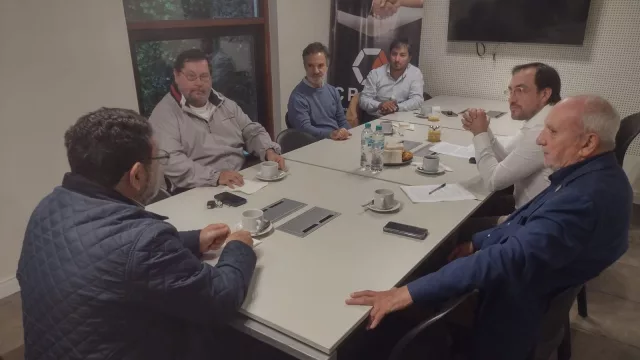 Empresarios se unen por una deuda pendiente (en Salta, el 50% de la población activa no terminó el secundario)