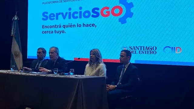 Santiago presentó ServicioSGO para conectar trabajadores y generar oportunidades laborales