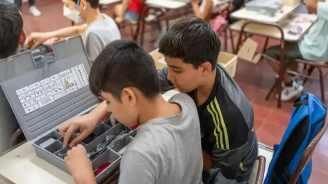 San Juan activó centros tecnológicos para formar jóvenes en departamentos mineros
