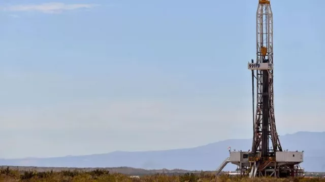 Neuquén alcanzó un nuevo récord petrolero con más de 685.000 barriles diarios en agosto