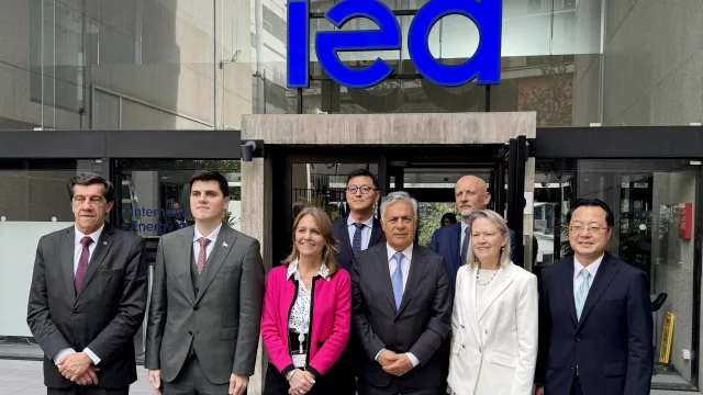 Mendoza busca posicionarse como proveedor de energía y minerales para Europa